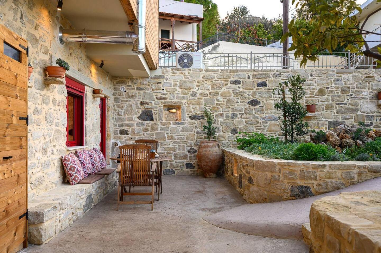 Physis Country House Near Matala Beach & Faistos Kouses Екстер'єр фото