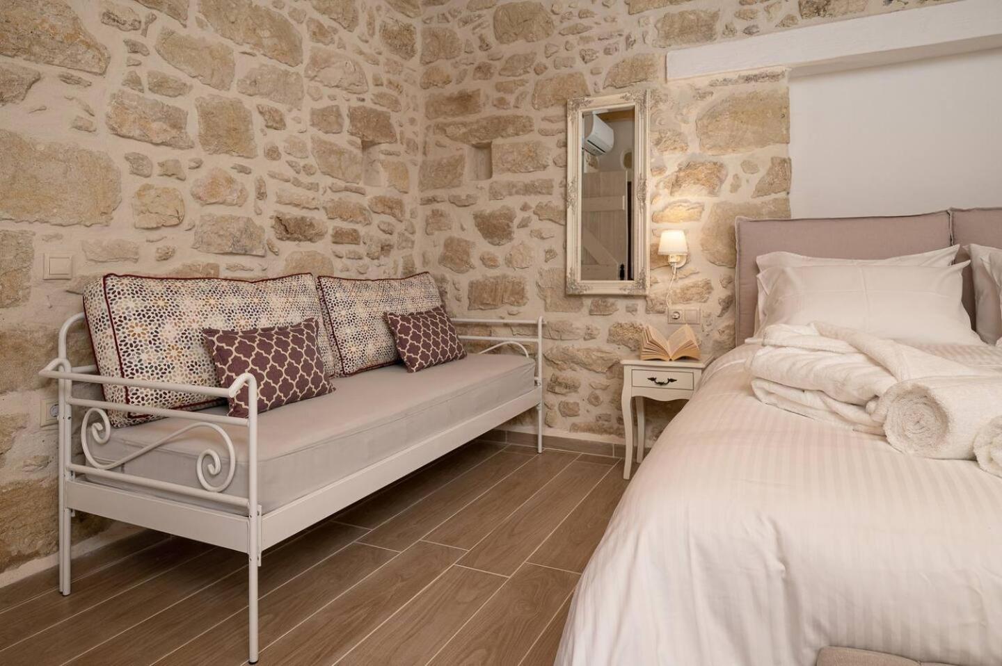 Physis Country House Near Matala Beach & Faistos Kouses Екстер'єр фото